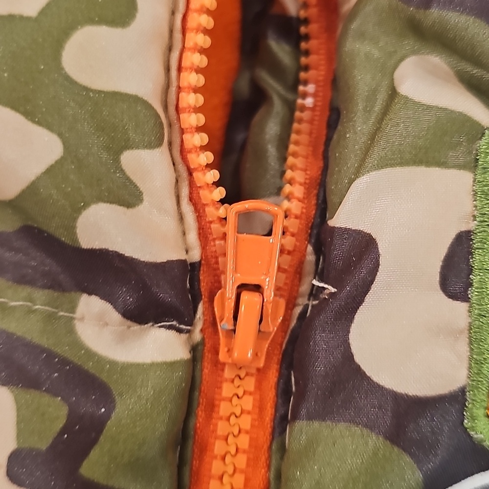 V Shirt Size 12 Months Camo Vest. - Picture 5 of 8